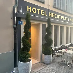 Hechtplatz Отель