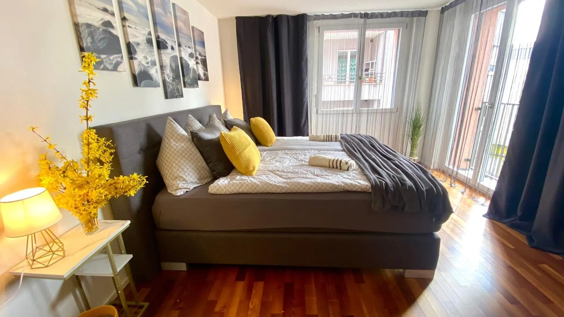 City Views Apartment Am Schaffhauserplatz