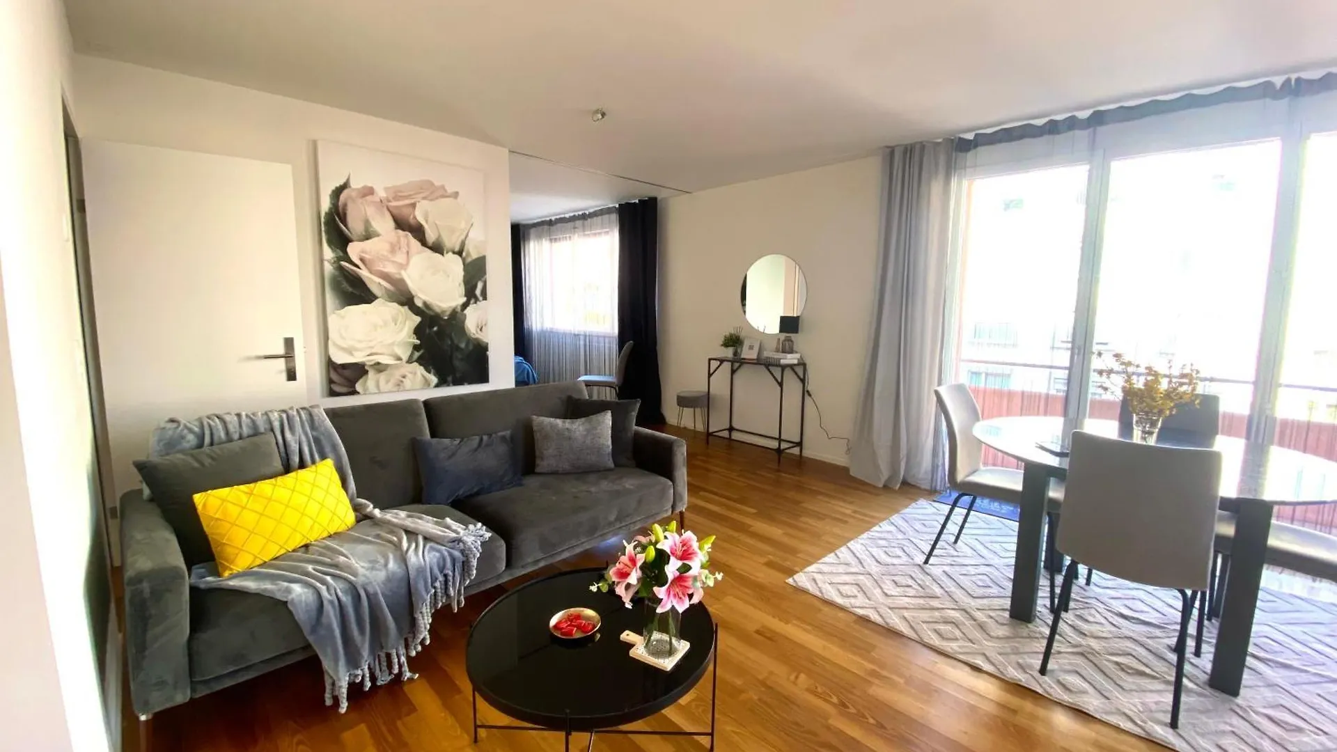 City Views Apartment Am Schaffhauserplatz
