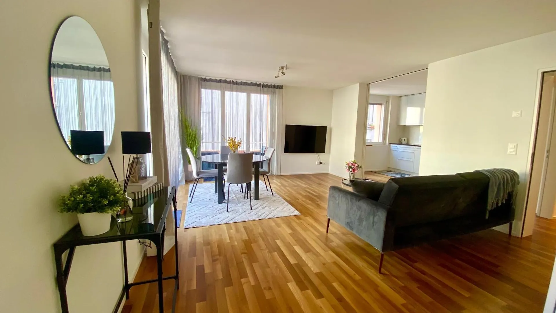 City Views Apartment Am Schaffhauserplatz